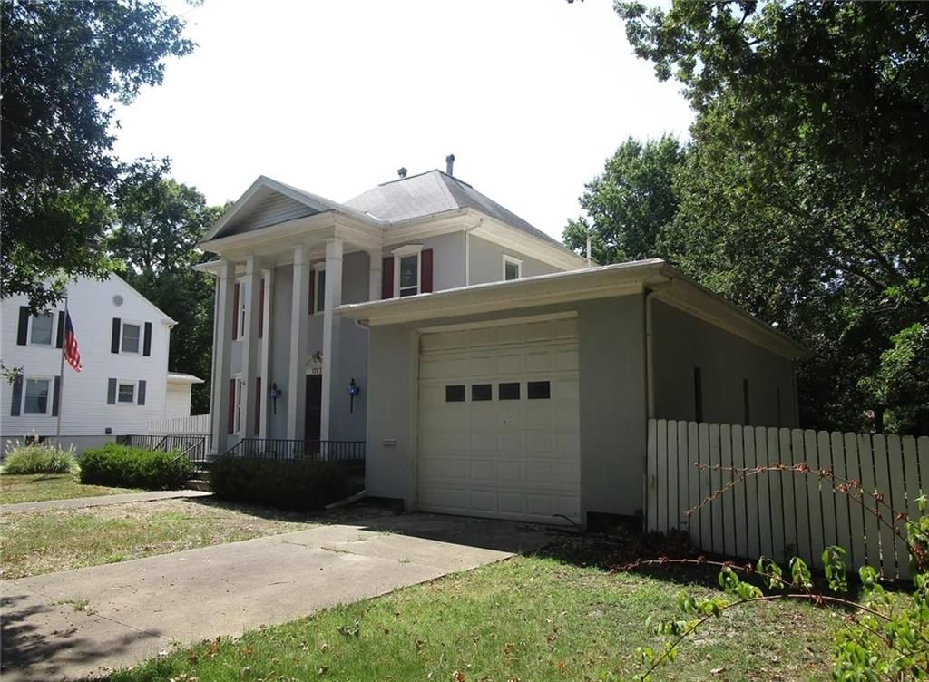 1323 West Street — photo 8