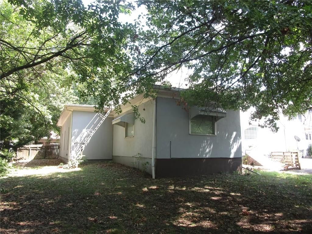 1323 West Street — photo 12
