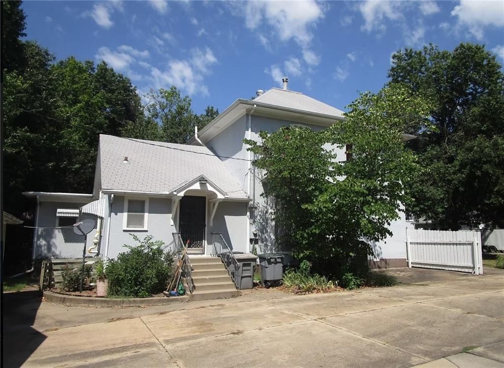 1323 West Street — photo 14