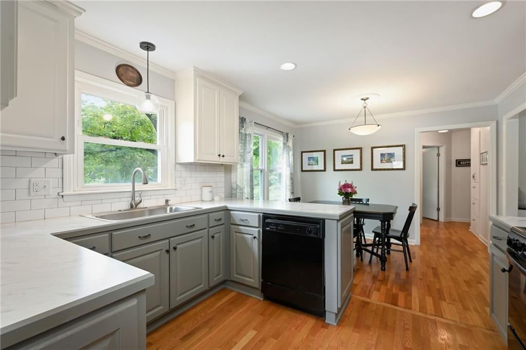 5539 Goodman Street — photo 11