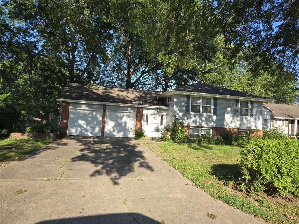8805 Evanston Avenue — photo 1
