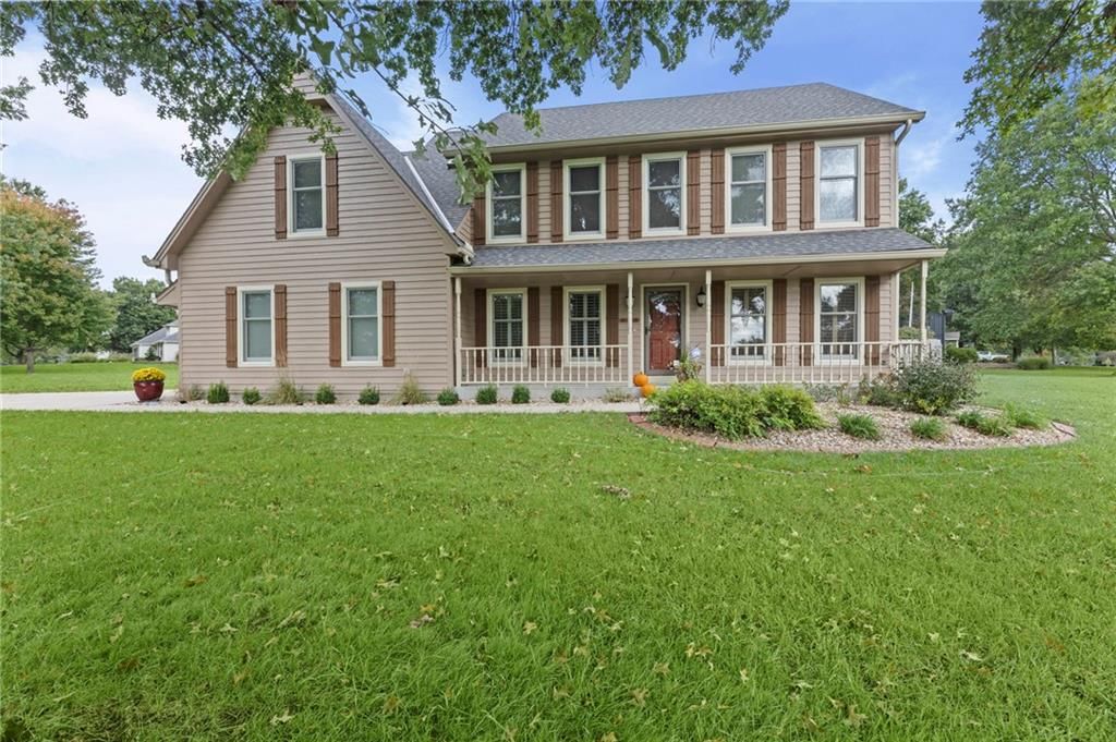 12272 W 154th Terrace, Overland Park, KS