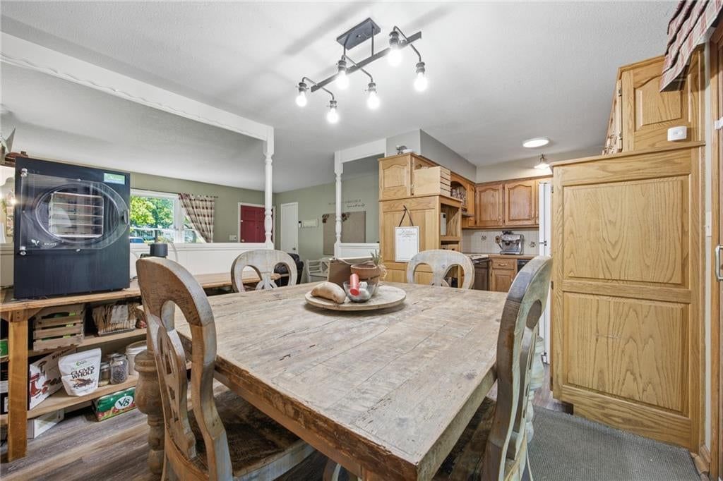 Photo 6 of 15 - 3903 N Osage Street, Independence, MO 64050