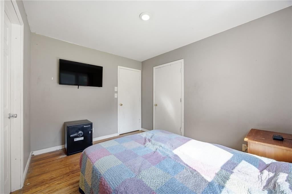 Photo 13 of 15 - 3903 N Osage Street, Independence, MO 64050