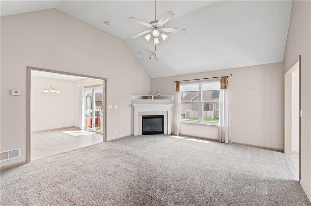 9831 N POTTER Avenue — photo 7