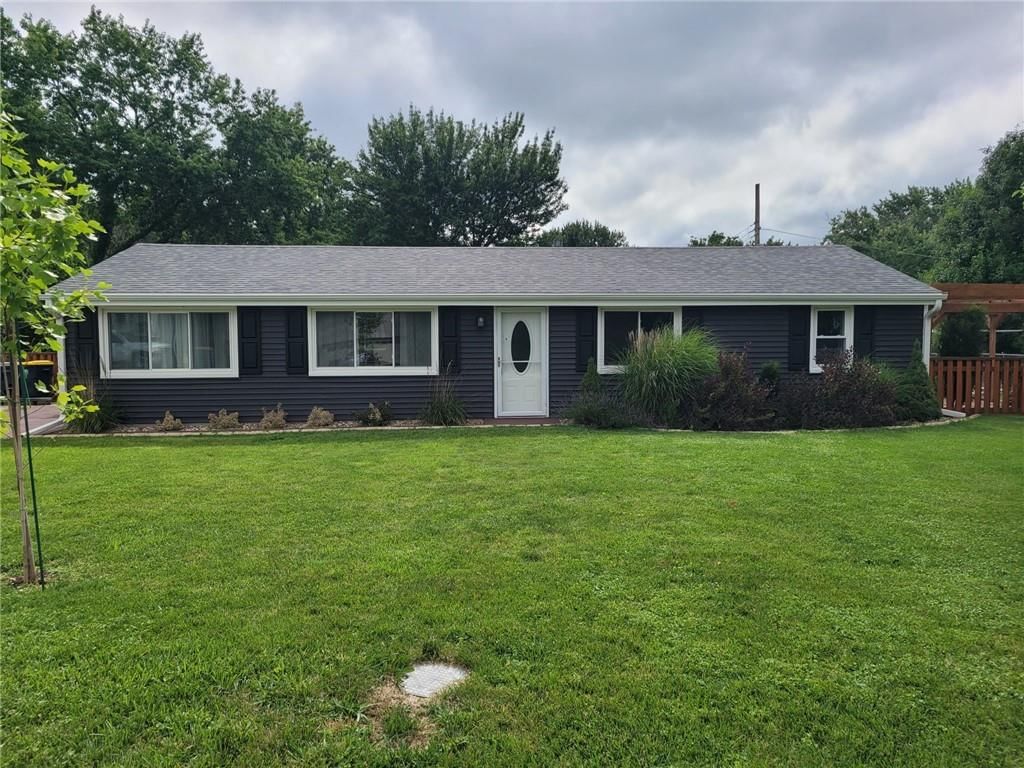 8105 N SUMMIT Street — photo 1