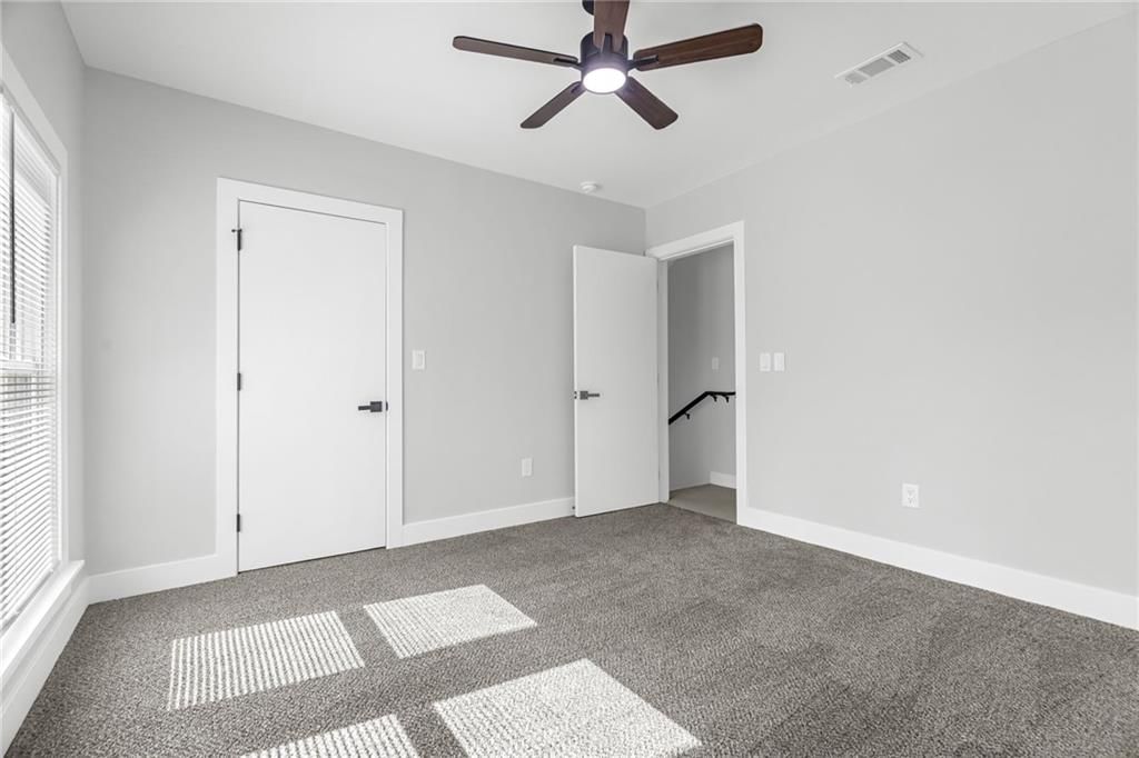 Photo 19 of 29 - 5822 E 10th Street, Kansas City, MO 64126
