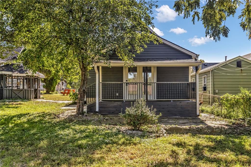 Photo 26 of 29 - 5822 E 10th Street, Kansas City, MO 64126