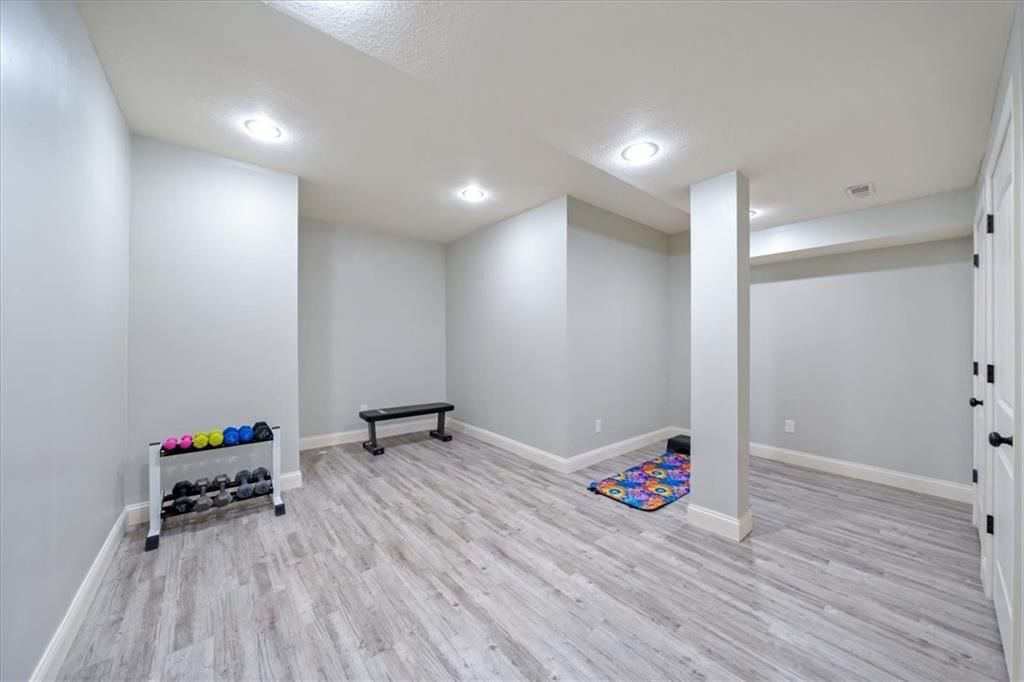 16320 S Heatherwood Street — photo 23