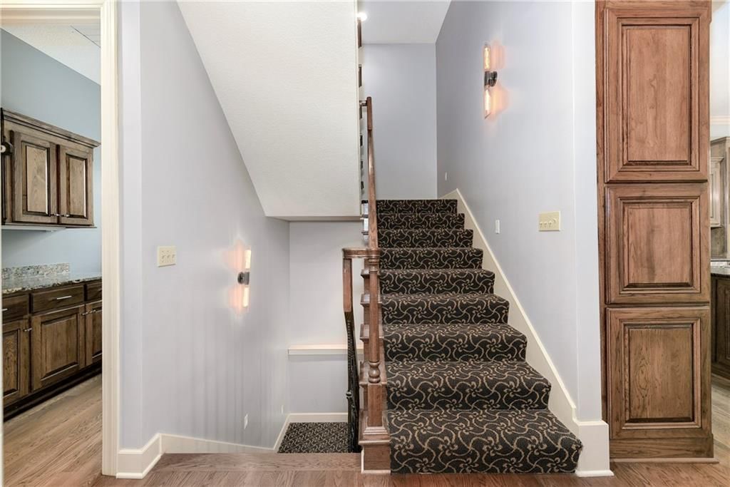 5404 W 124th Terrace — photo 35