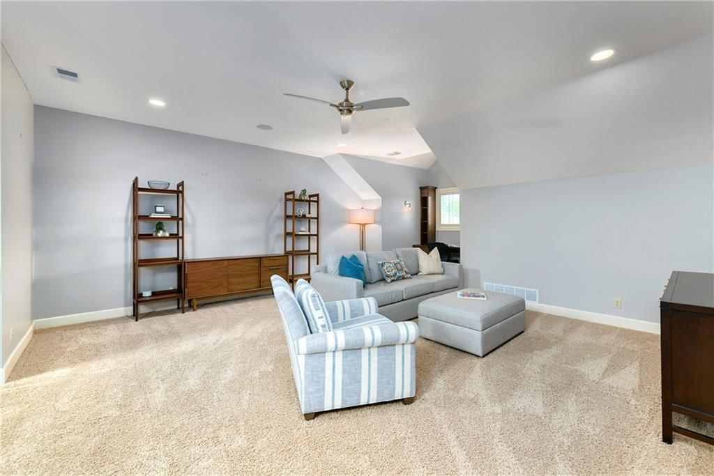 5404 W 124th Terrace — photo 41