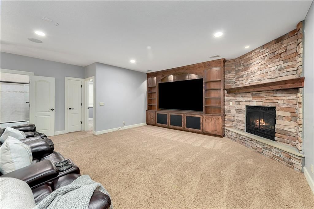 5404 W 124th Terrace — photo 43