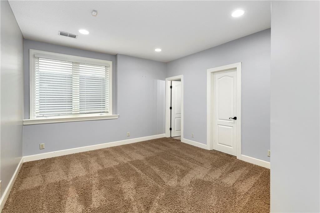 5404 W 124th Terrace — photo 56