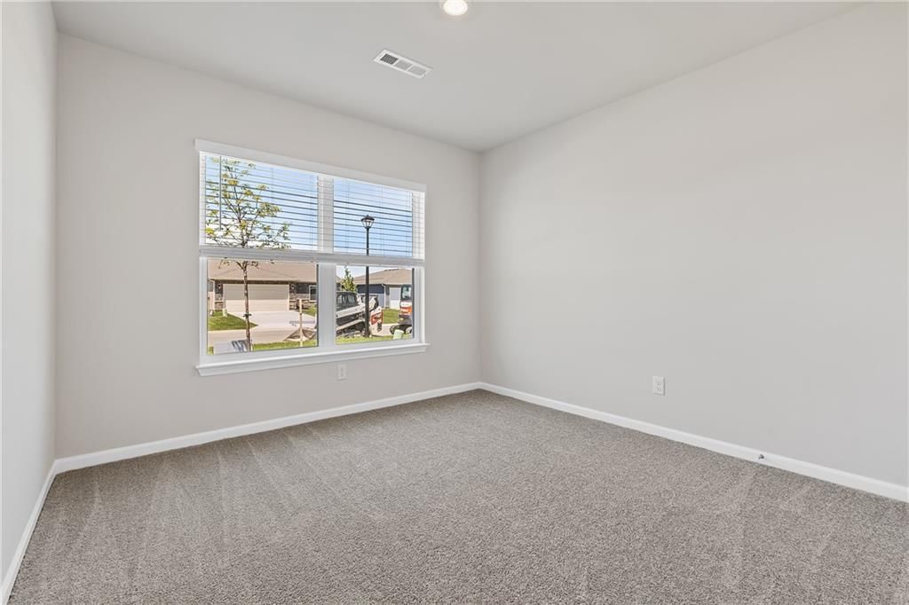 1608 SW 9th Street — photo 5