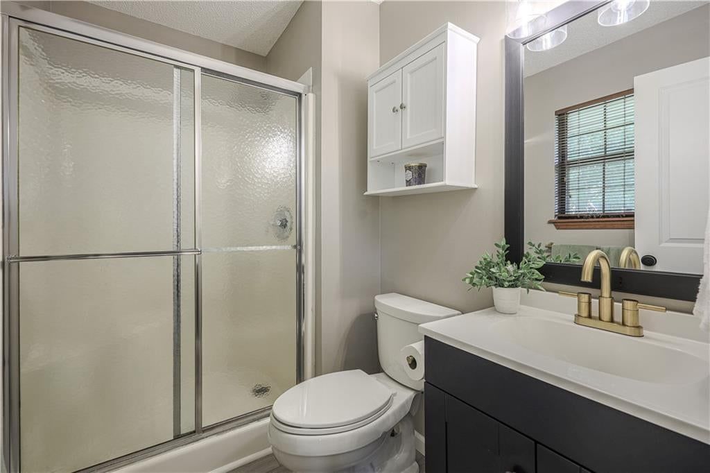 210 Dawn Avenue — photo 12