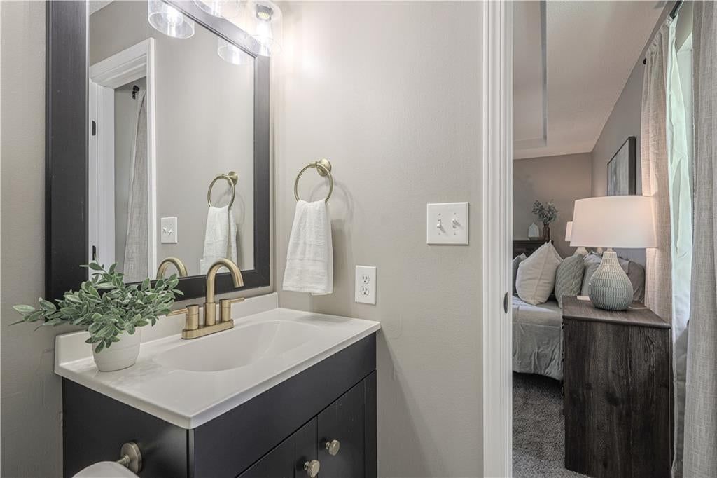 210 Dawn Avenue — photo 13
