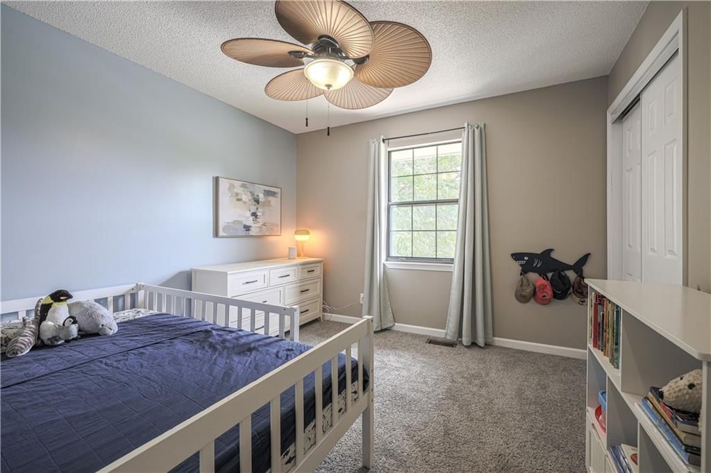 210 Dawn Avenue — photo 16
