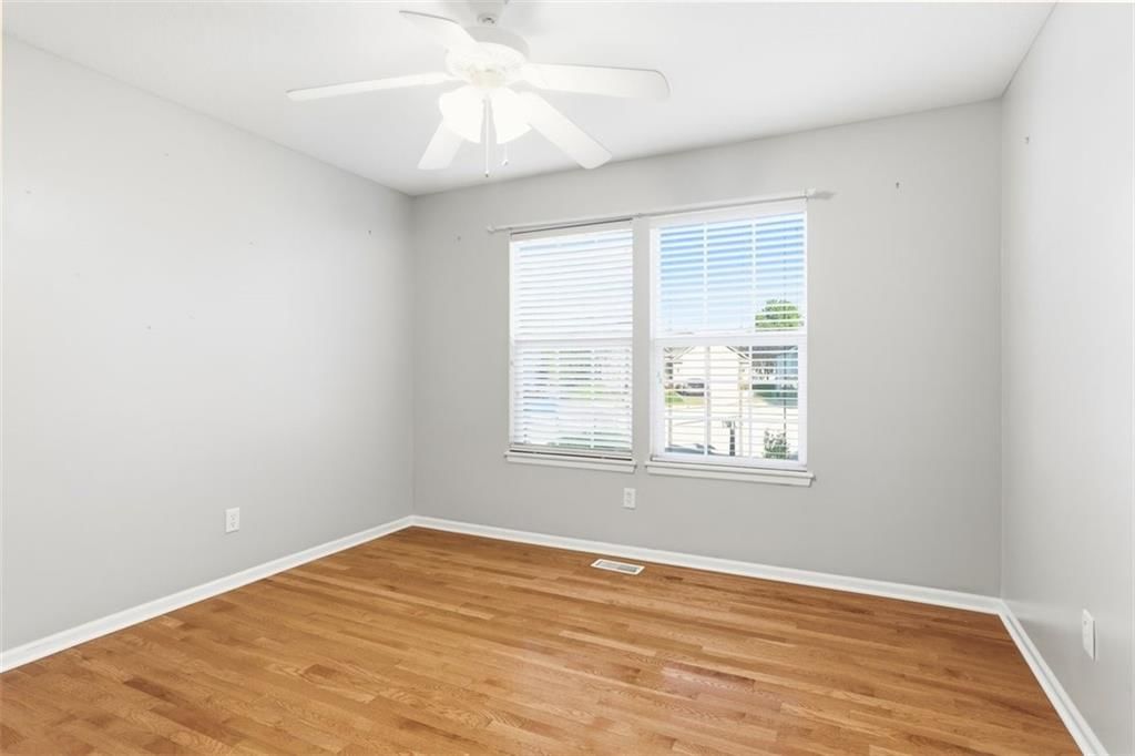 7304 N Cypress Avenue — photo 21