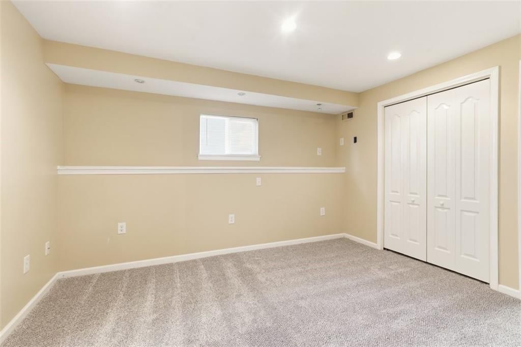 7304 N Cypress Avenue — photo 26