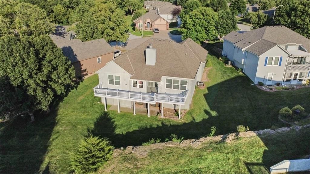 7304 N Cypress Avenue — photo 34