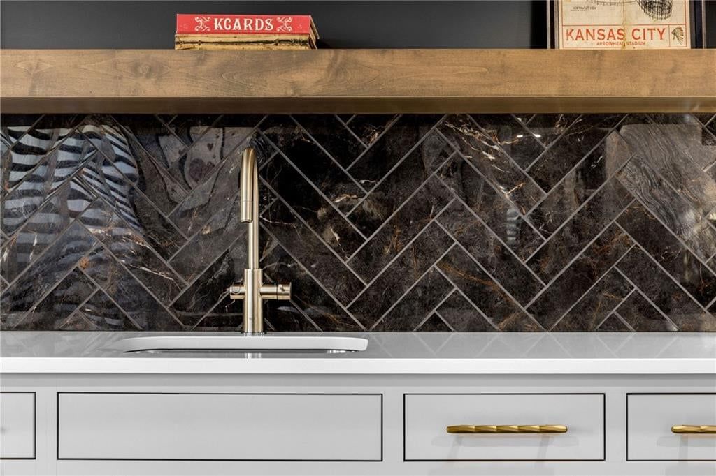6000 58th Street — photo 81