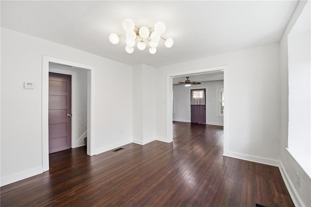 1329 Rowland Avenue — photo 8