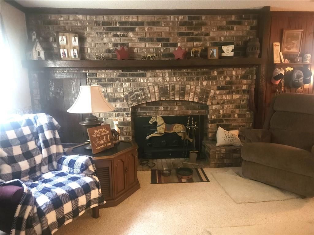 203 Ridgeway Drive — photo 11