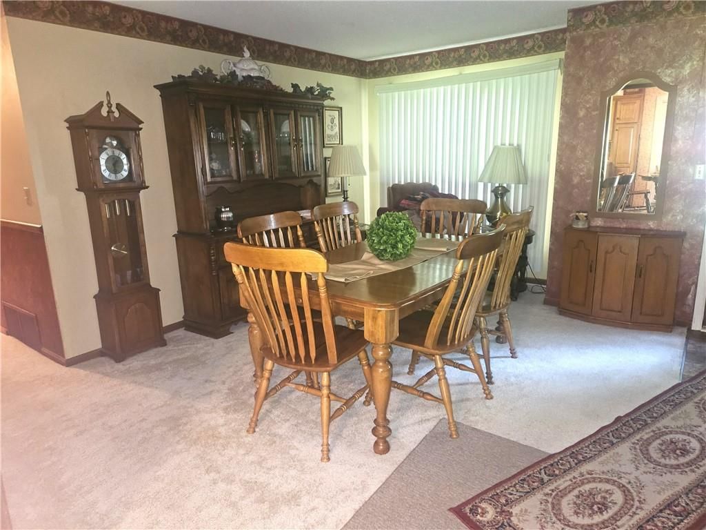 203 Ridgeway Drive — photo 12