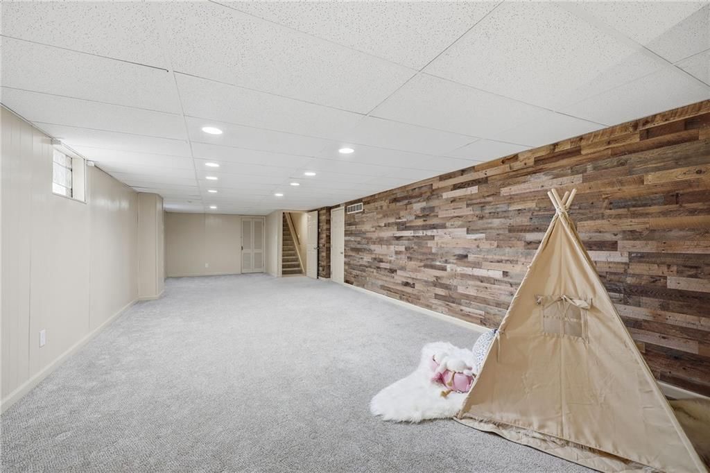 211 W 104th Terrace — photo 30