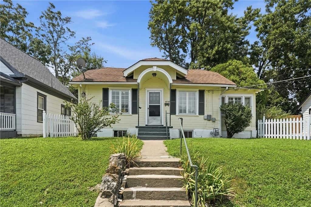 4328 Fisher Street — photo 1