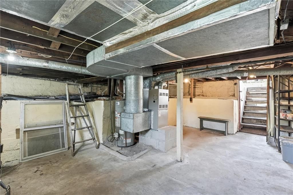 4328 Fisher Street — photo 25