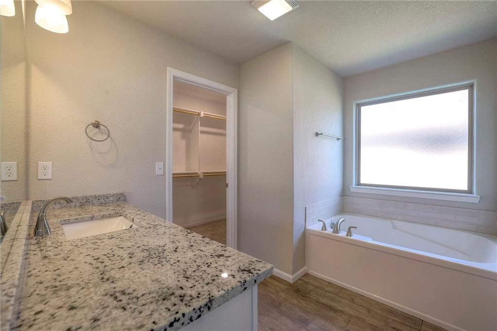 15630 Austin Court — photo 27