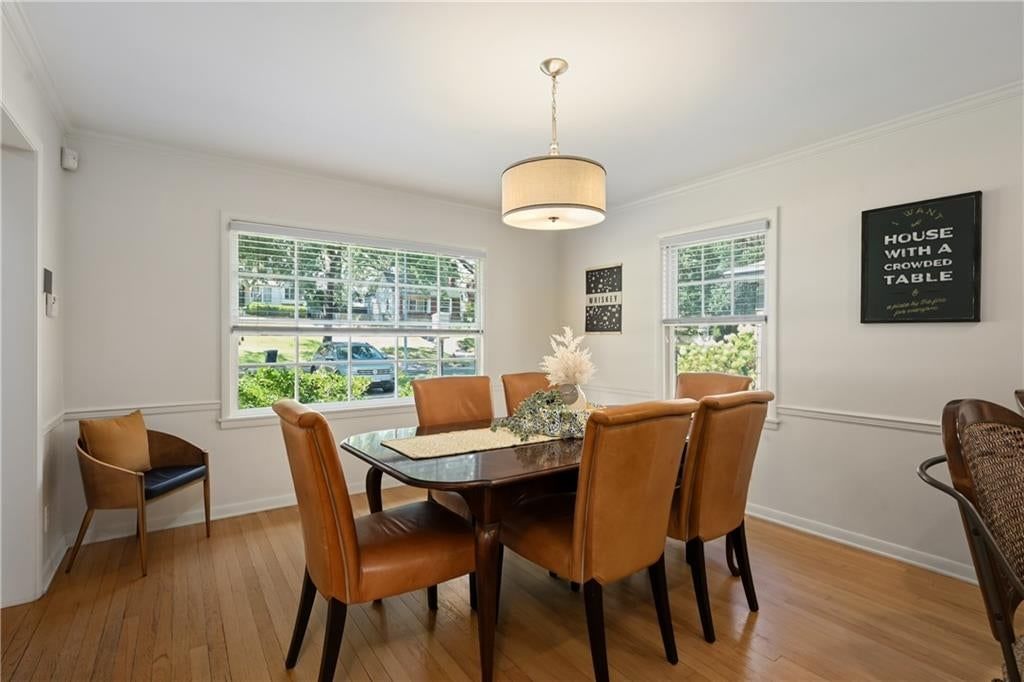 5629 Oak Street — photo 11