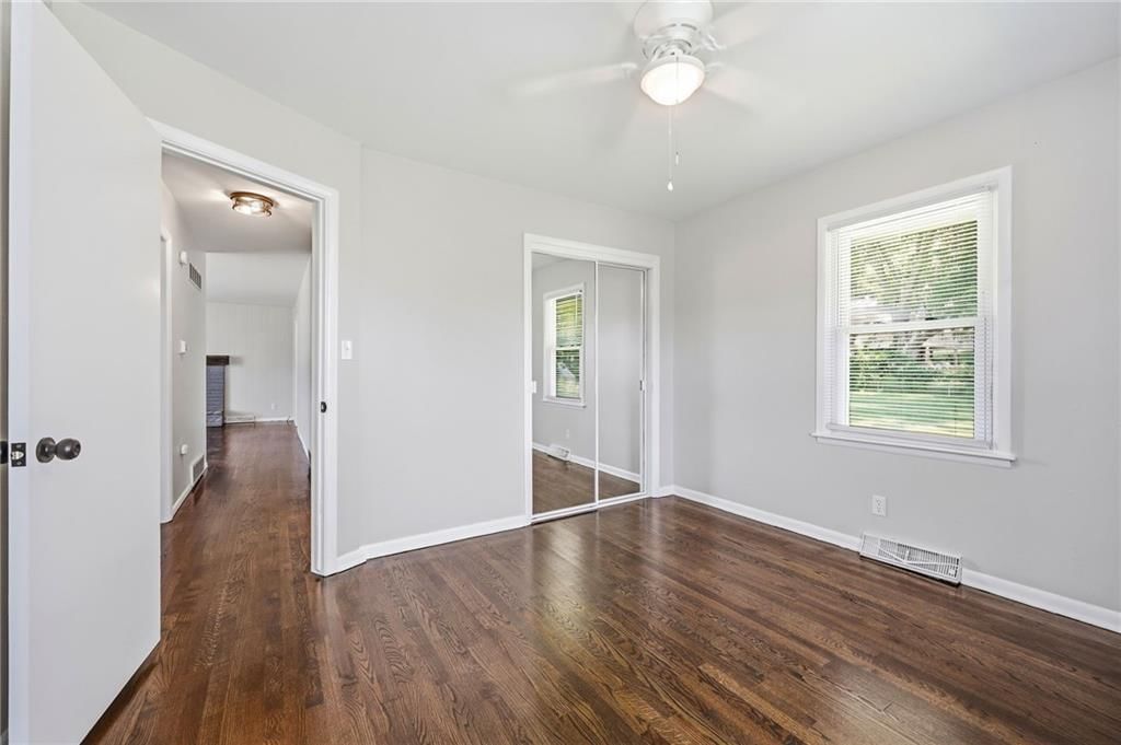 6807 N Brookside Road — photo 16