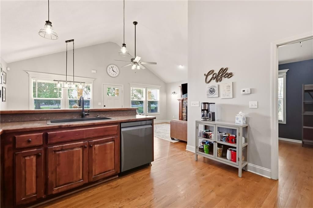 217 N Bluegrass Drive — photo 15