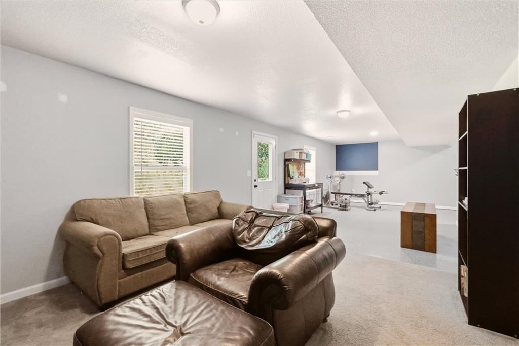 217 N Bluegrass Drive — photo 34