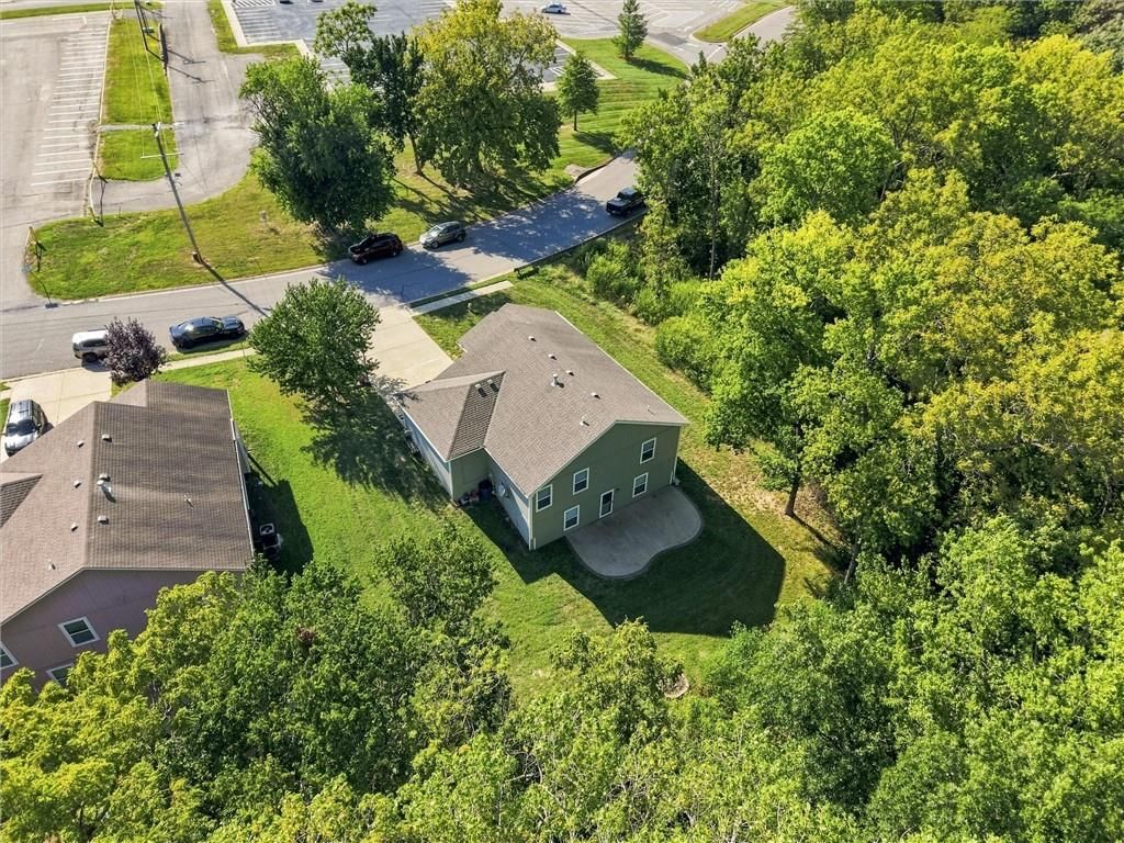 217 N Bluegrass Drive — photo 41