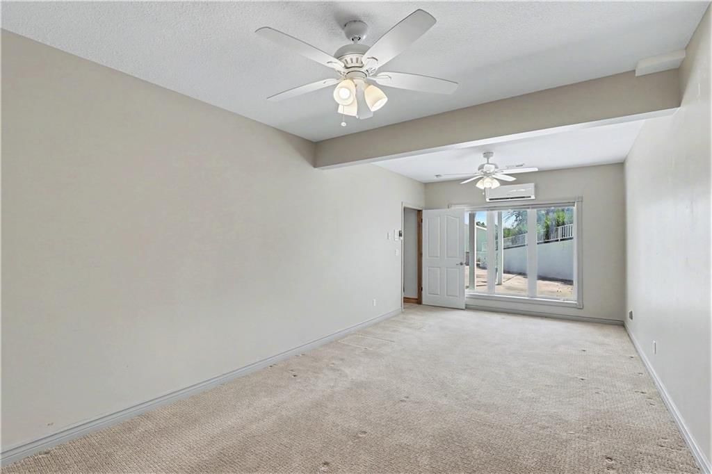 903 Doc Henry Road — photo 38