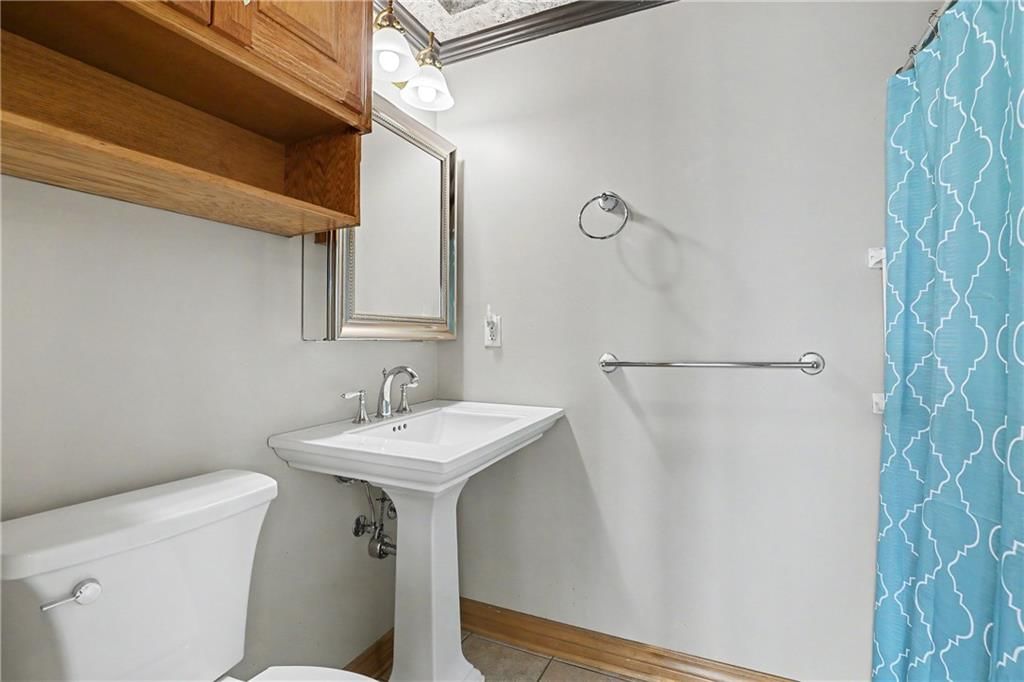 903 Doc Henry Road — photo 40