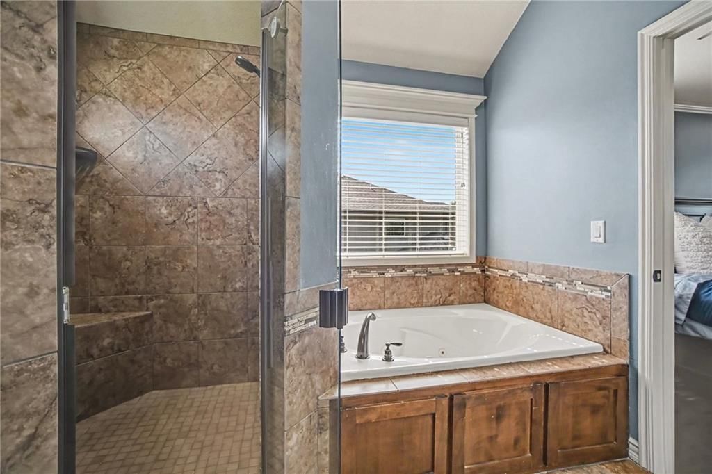 8209 NE 103rd Street — photo 21