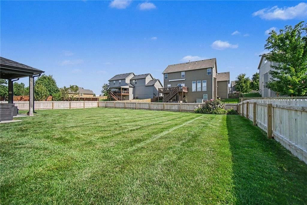 8209 NE 103rd Street — photo 32
