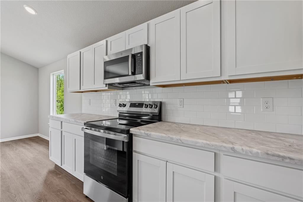 20246 W 195th Street — photo 7