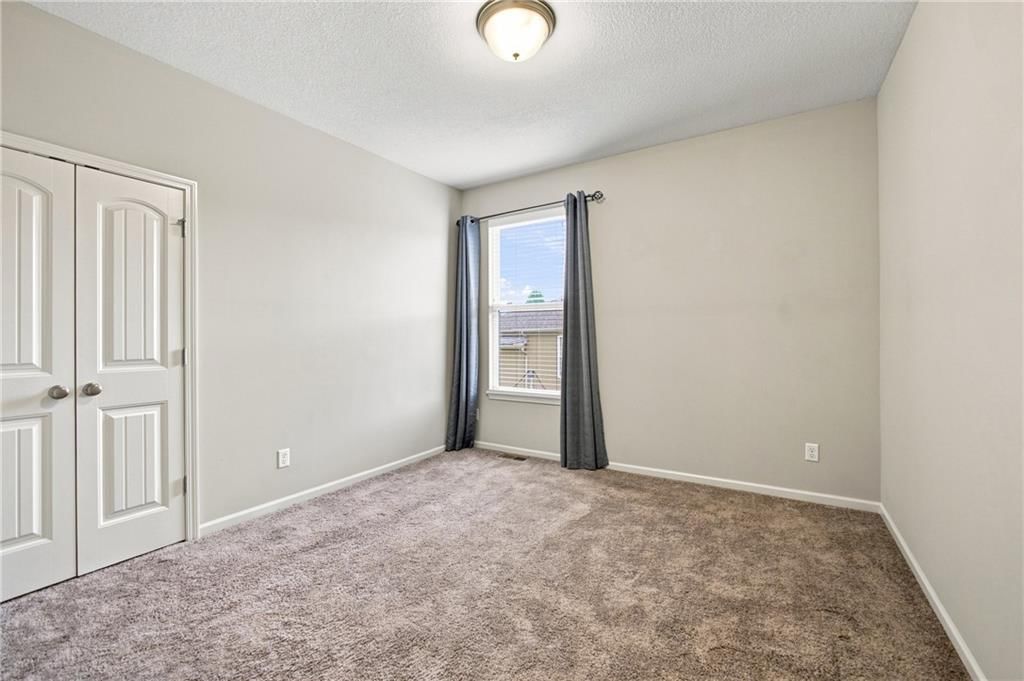 Photo 47 of 74 - 4817 SW Marguerite Street, Blue Springs, MO 64015
