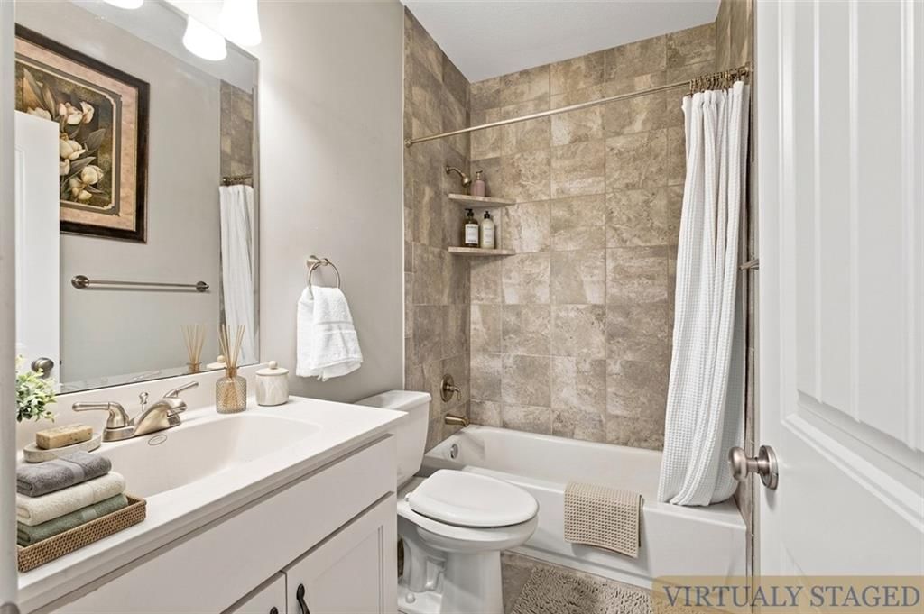 Photo 48 of 74 - 4817 SW Marguerite Street, Blue Springs, MO 64015