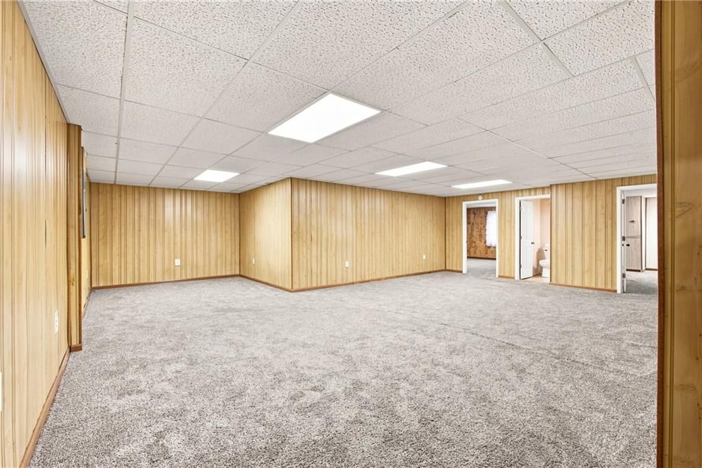 Photo 51 of 74, 4817 SW Marguerite Street, Blue Springs, MO 64015