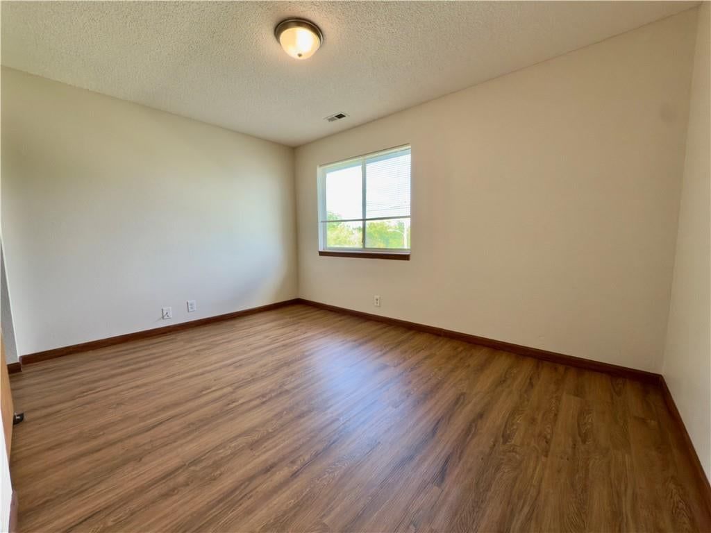 501 Colorado Street — photo 18