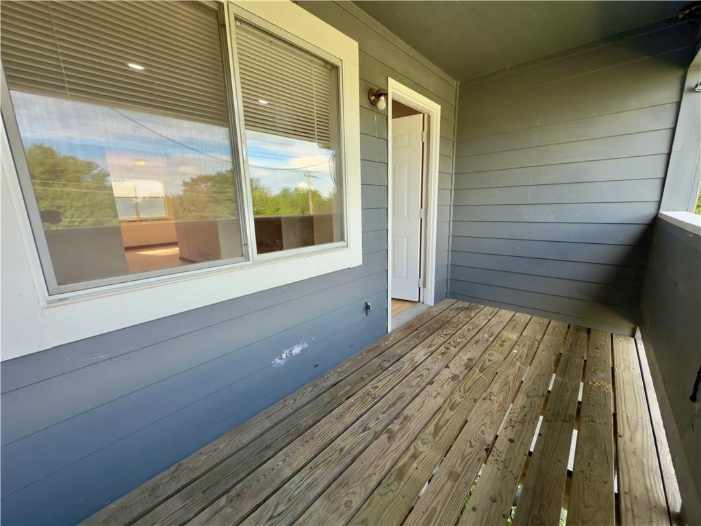 501 Colorado Street — photo 26