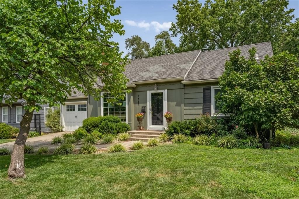 5337 Clark Drive — photo 2
