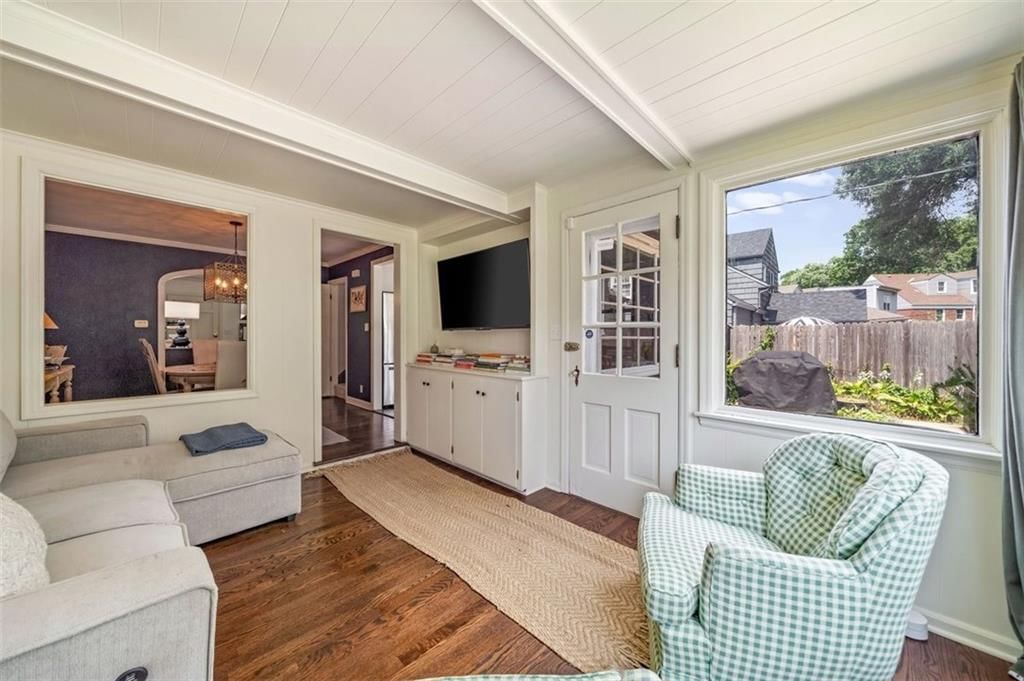 5337 Clark Drive — photo 9