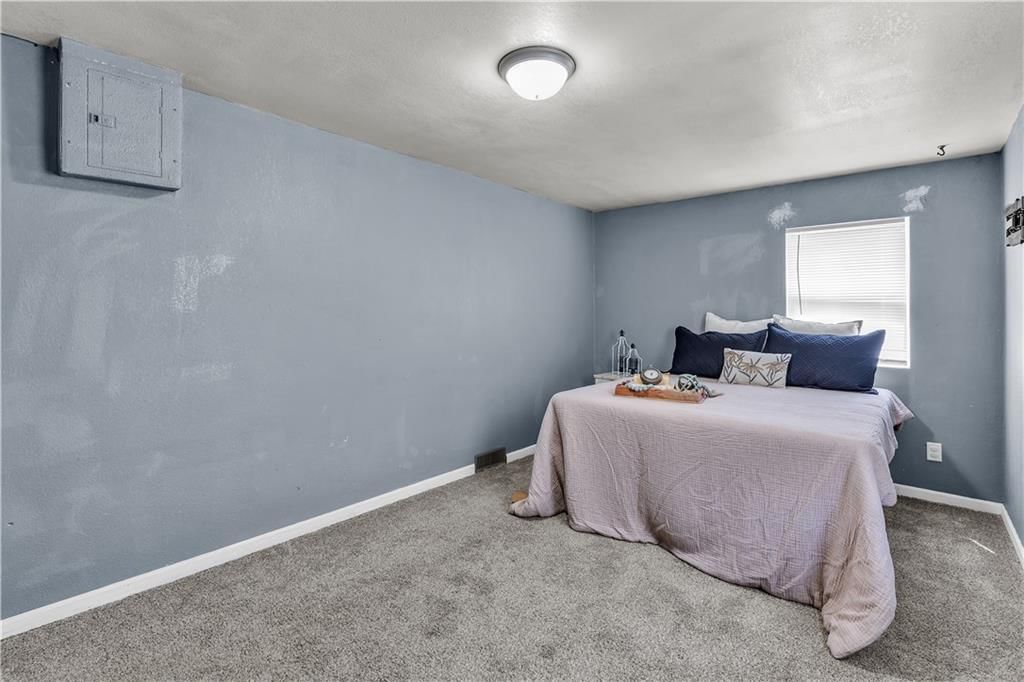 122 W Walnut Street — photo 13